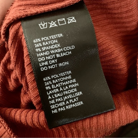 UO Rust Orange Aries Ruched Long-Sleeve Blouse Top Henley - Picture 11 of 12